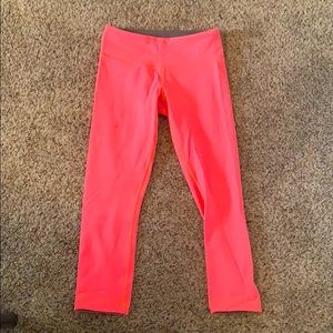 Lulu Lemon Crop legging. Reversible